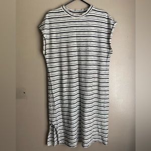 Women’s long striped dress style Tee